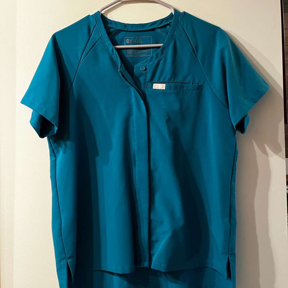 Figs Women's Teal button up Top